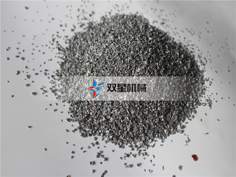 <a href='http://dianzizhifu.cn/psj/845.html' target='_blank'><span>金屬破碎機(jī)</span></a>鐵屑破碎效果