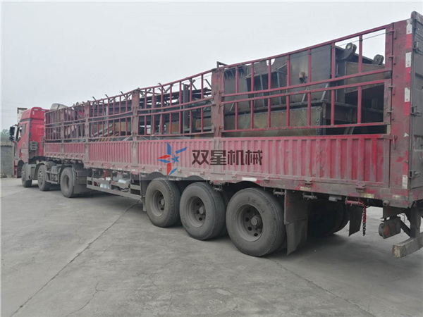 <a href='http://dianzizhifu.cn/feilv/852.html' target='_blank'><span>鋁合金破碎機(jī)</span></a>廠家1400型設(shè)備發(fā)往山西朔州